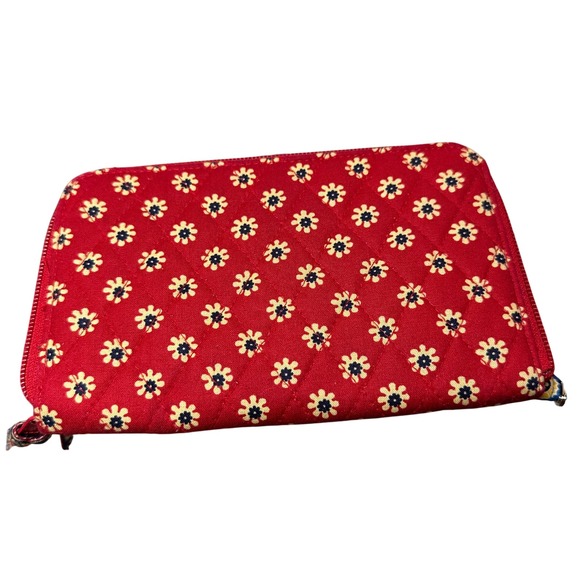 RETIRED Vera Bradley Americana Red wallet & Riveira Blue kiss lock photo album. - Picture 5 of 9